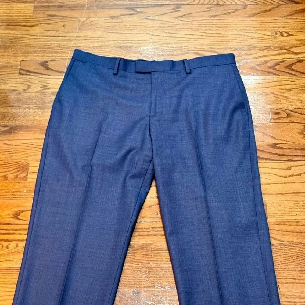 Banana Republic Medium Blue Wool 2 Piece Suit.  Marzotto fabric